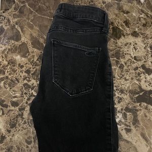 Hollister - Distressed High Rise Jean Legging